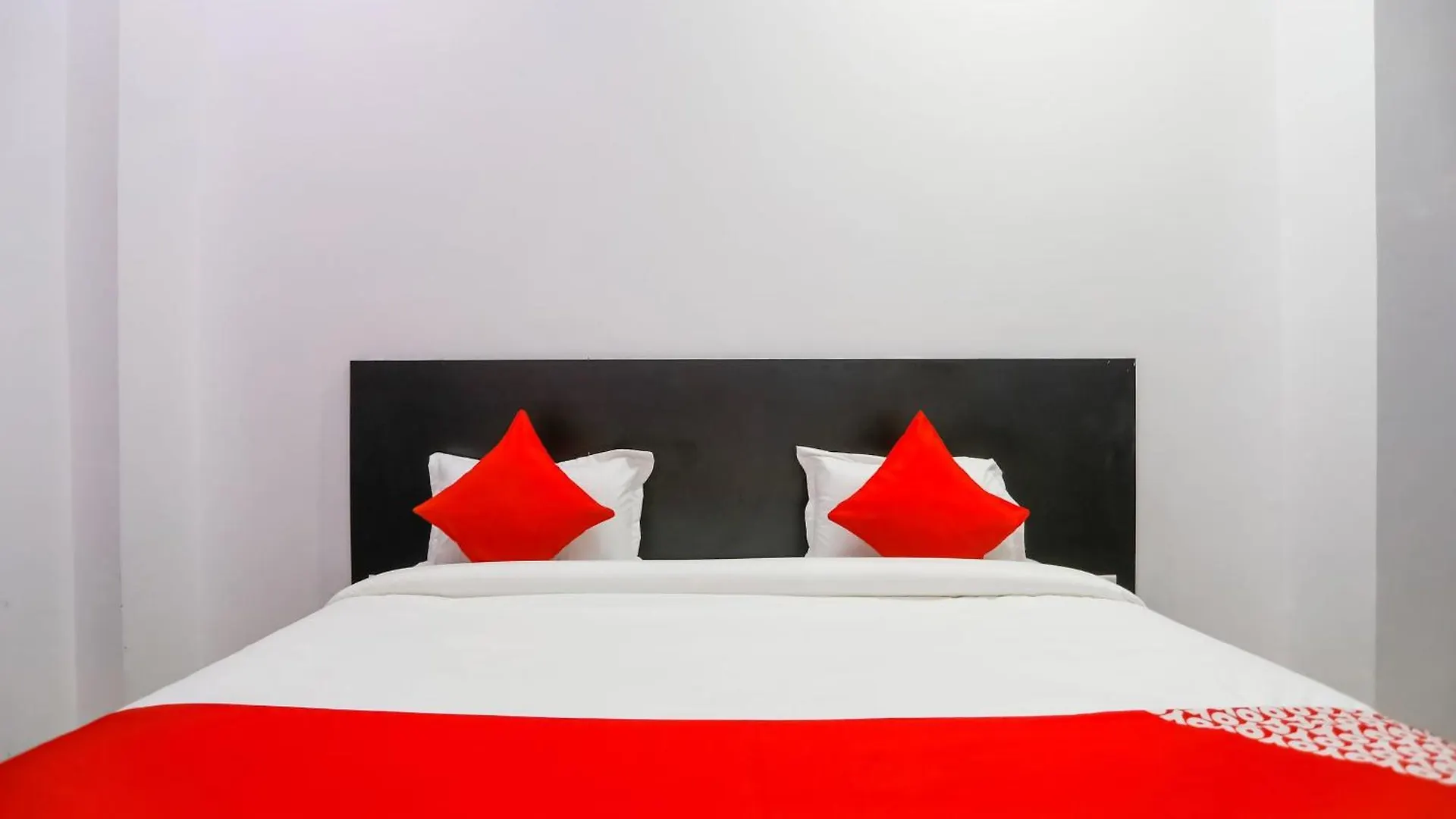 Hotel O Coco Tree Gurgaon
